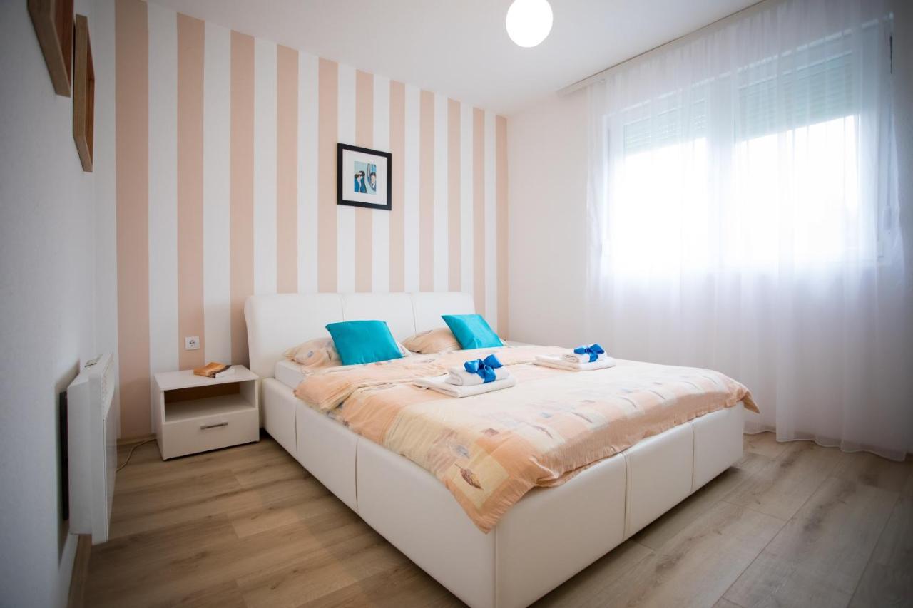 Guest House Pin Laktaši Eksteriør bilde