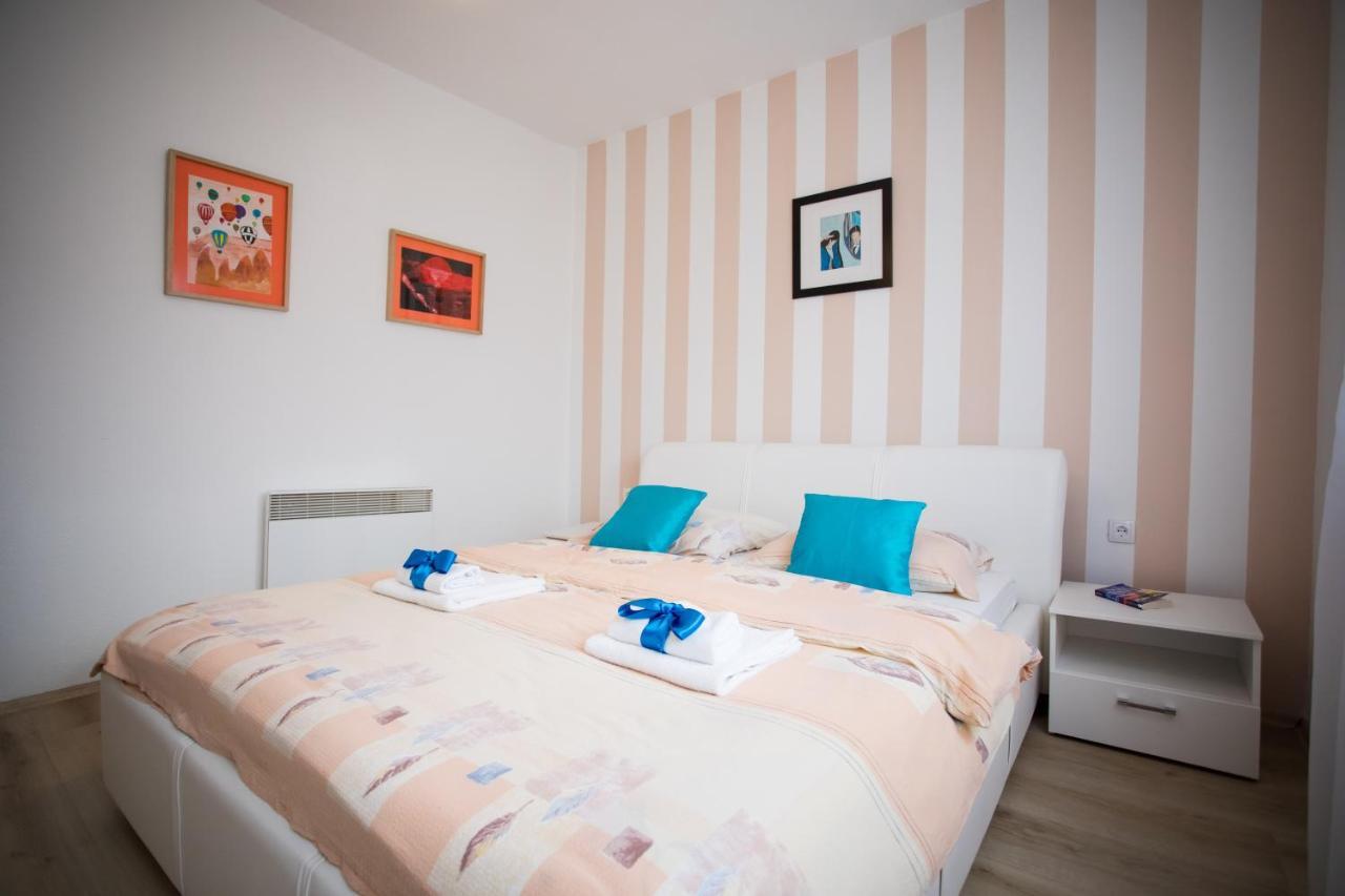 Guest House Pin Laktaši Eksteriør bilde